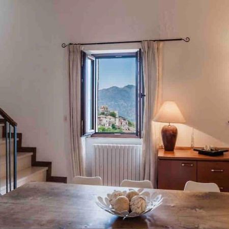 フォルツァ・ダグロ Taormina - The Godfathers Little Mansionヴィラ エクステリア 写真