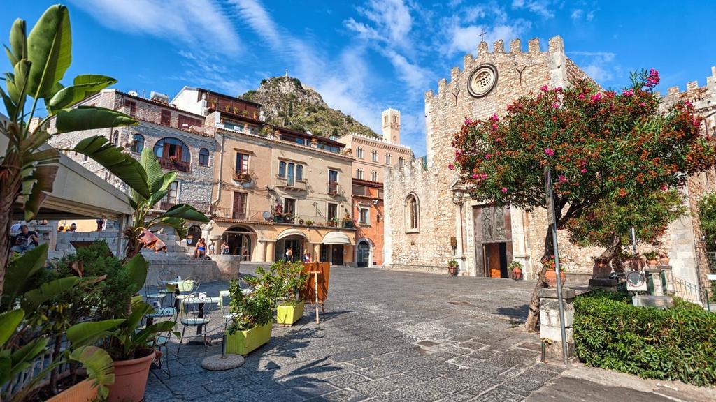フォルツァ・ダグロ Taormina - The Godfathers Little Mansionヴィラ エクステリア 写真