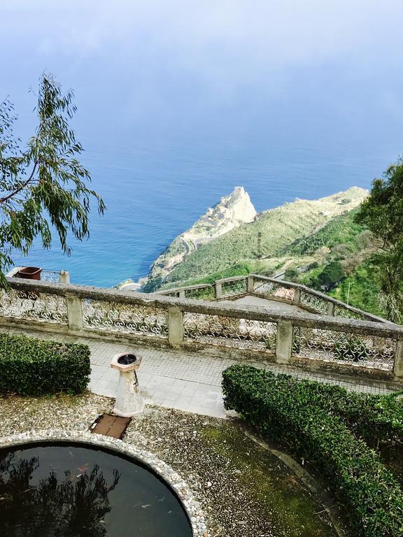 フォルツァ・ダグロ Taormina - The Godfathers Little Mansionヴィラ エクステリア 写真